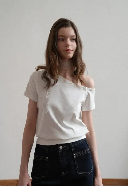 Off shoulder short sleeve top with button detail