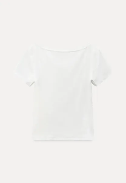 Short sleeve T-shirt with lace trim neckline