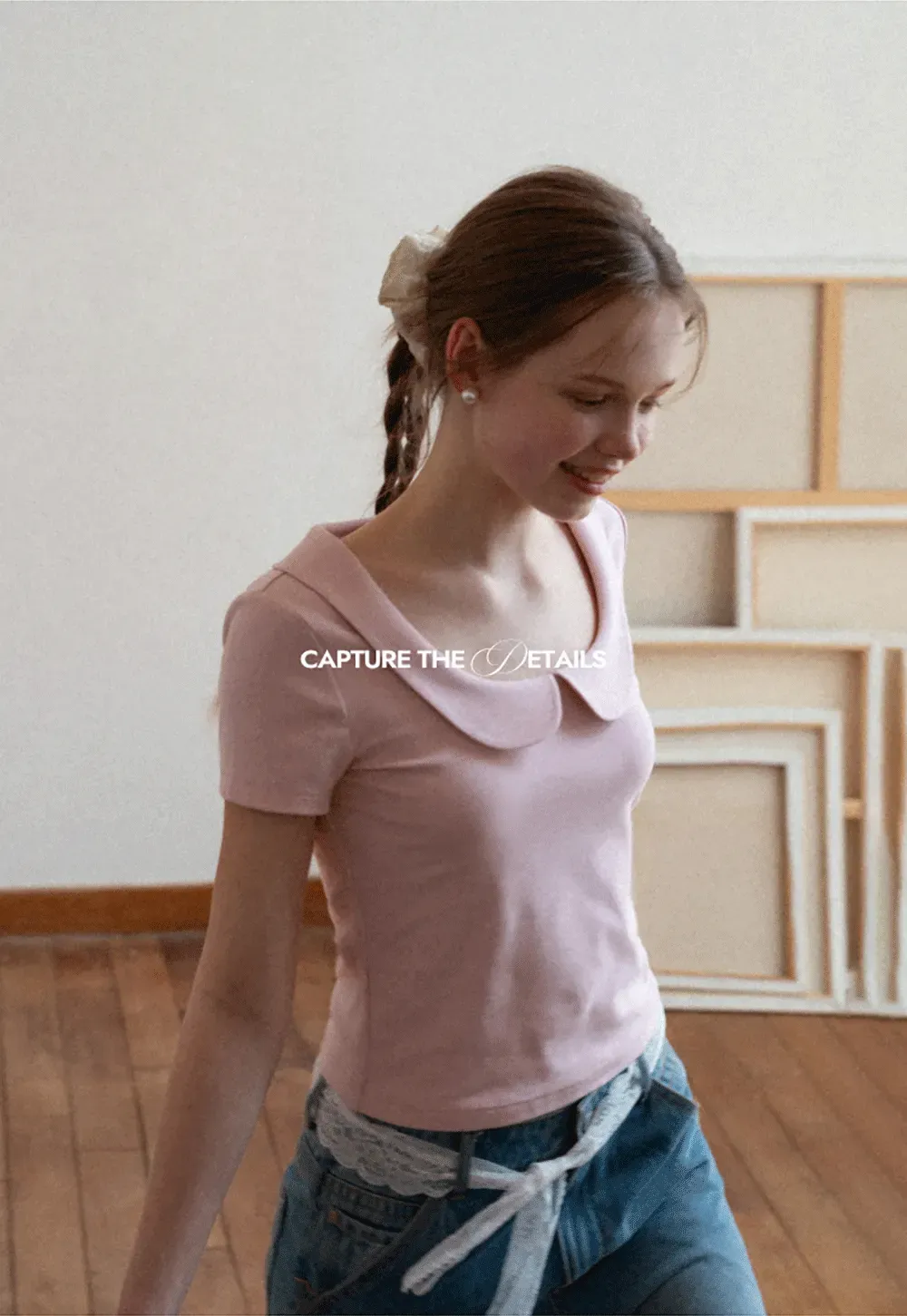 Short sleeve T-shirt with Peter Pan collar