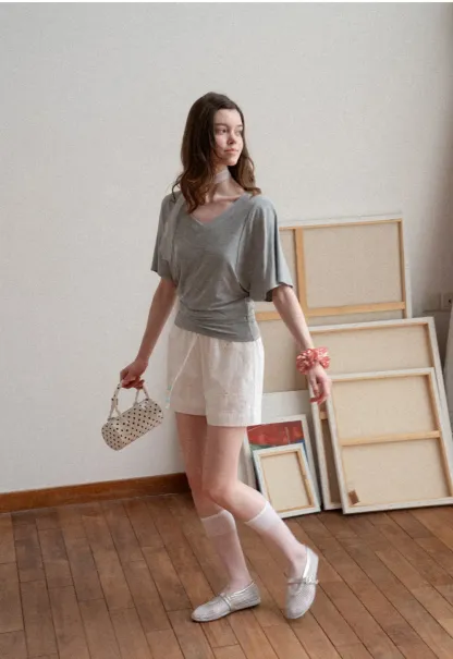 V neck short sleeve relaxed fit t shirt