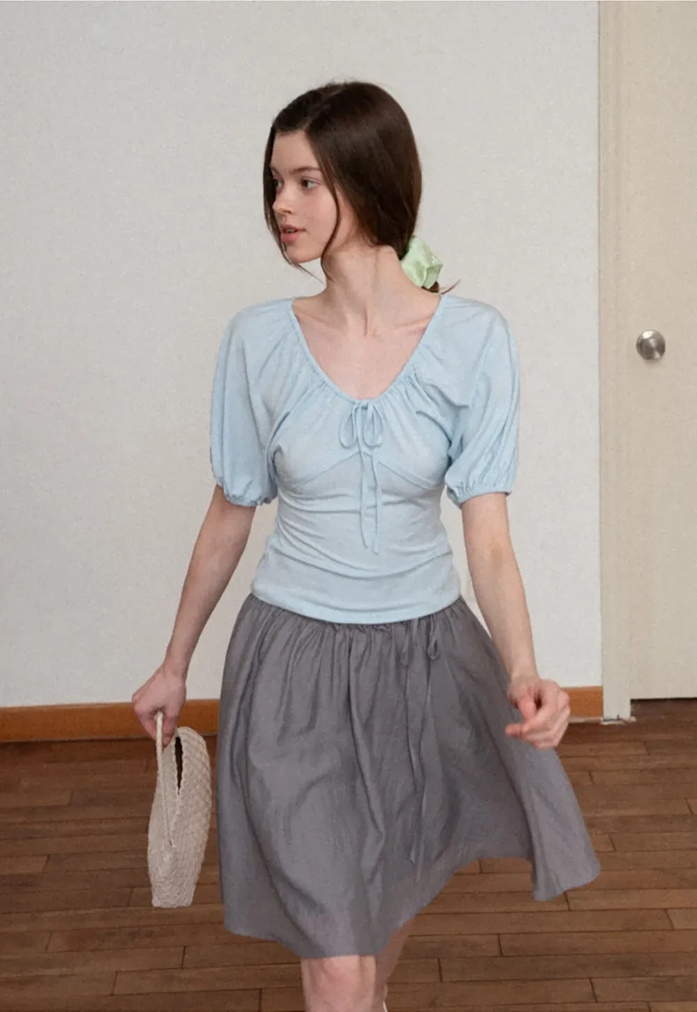 V neck short sleeve top with front tie detail