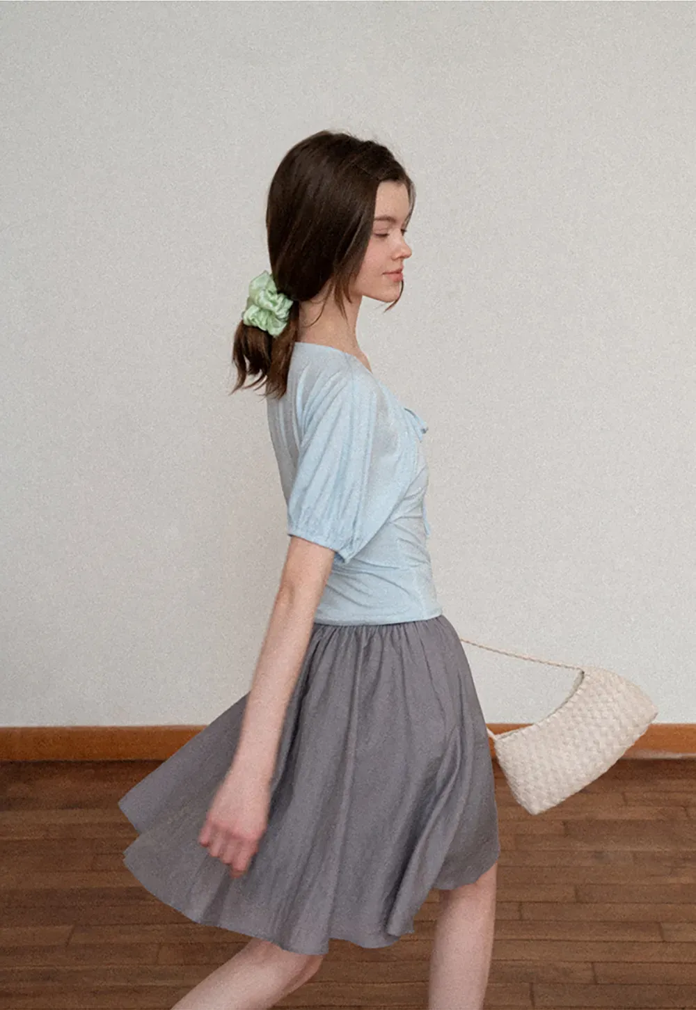 V neck short sleeve top with front tie detail