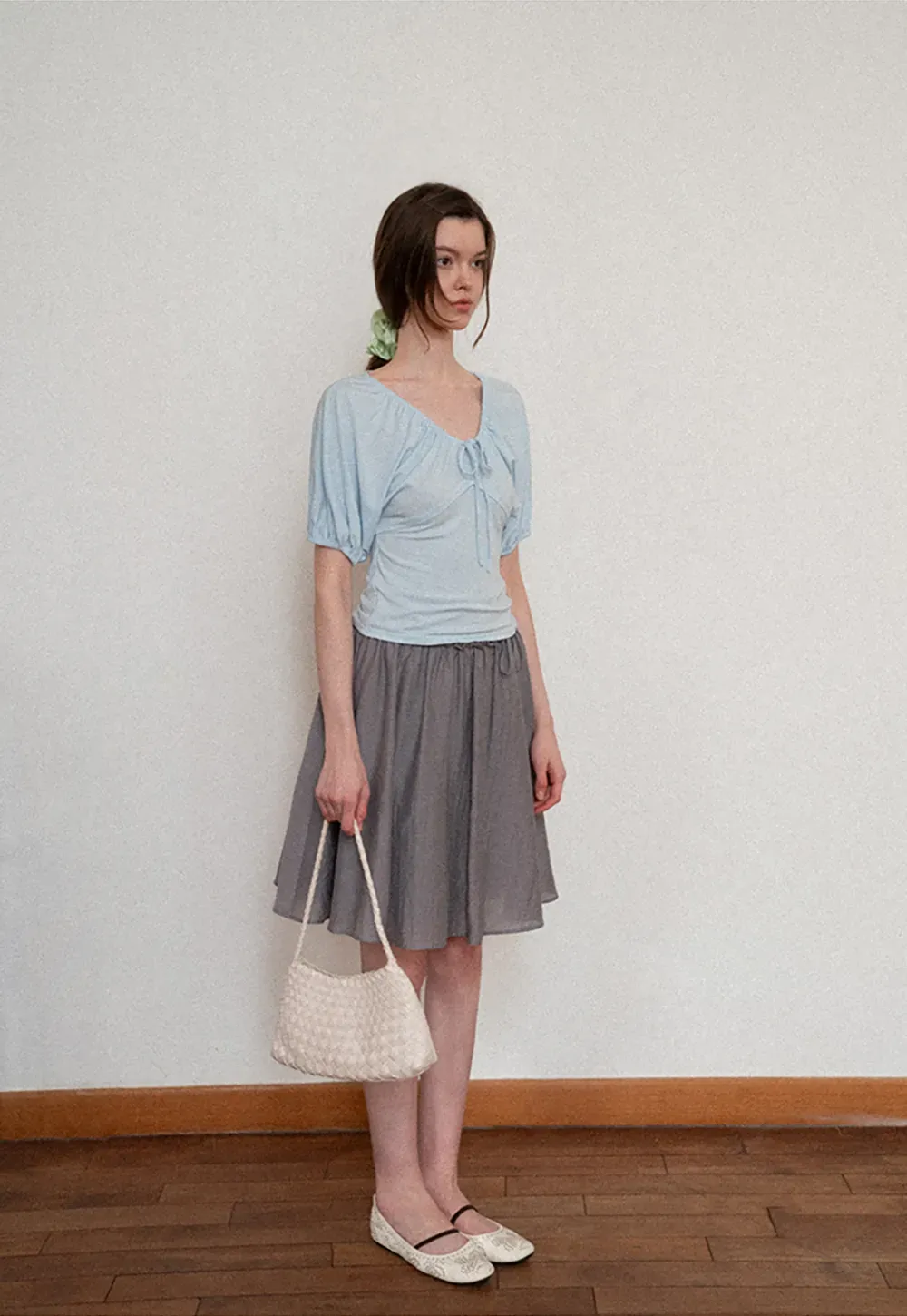 V neck short sleeve top with front tie detail