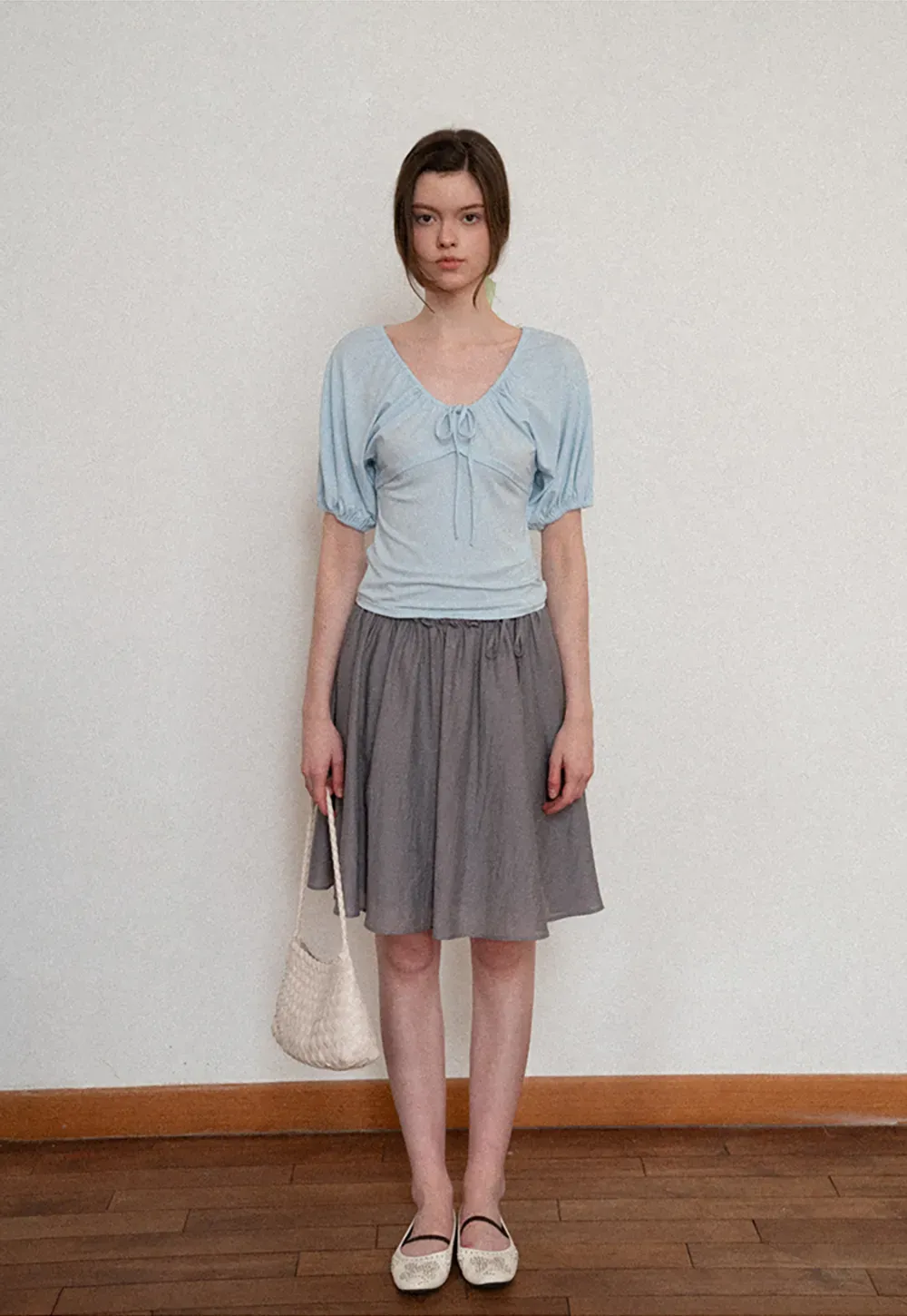 V neck short sleeve top with front tie detail