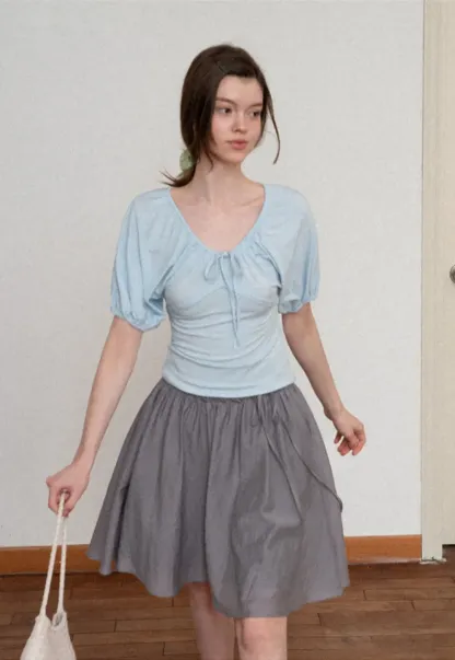 V neck short sleeve top with front tie detail