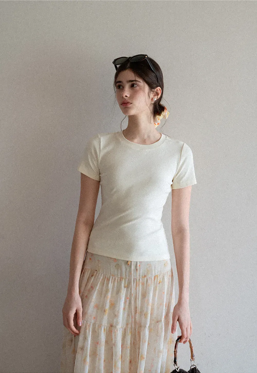 Short sleeve tshirt with lace back detail