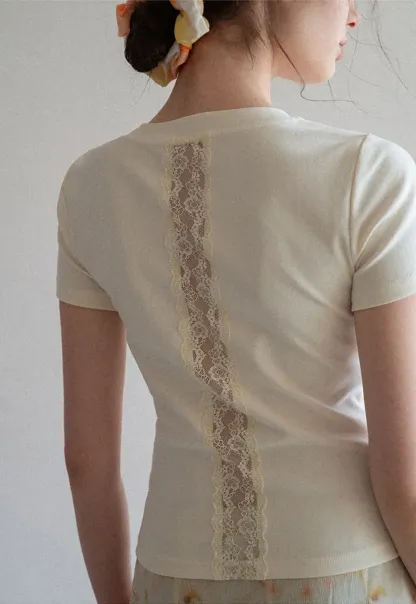 Short sleeve tshirt with lace back detail