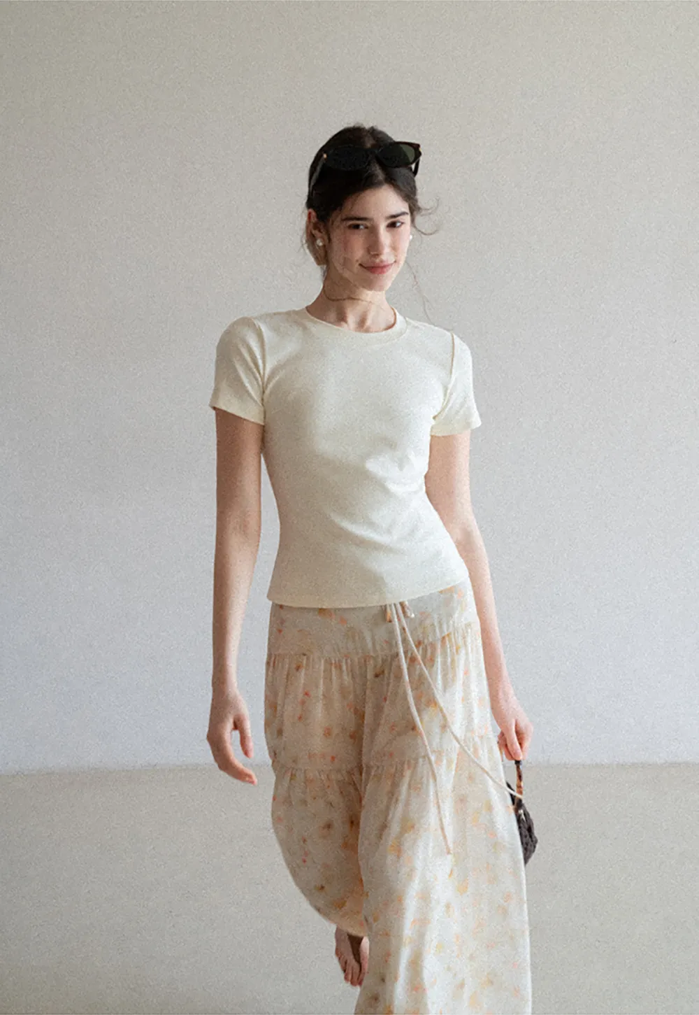 Short sleeve tshirt with lace back detail