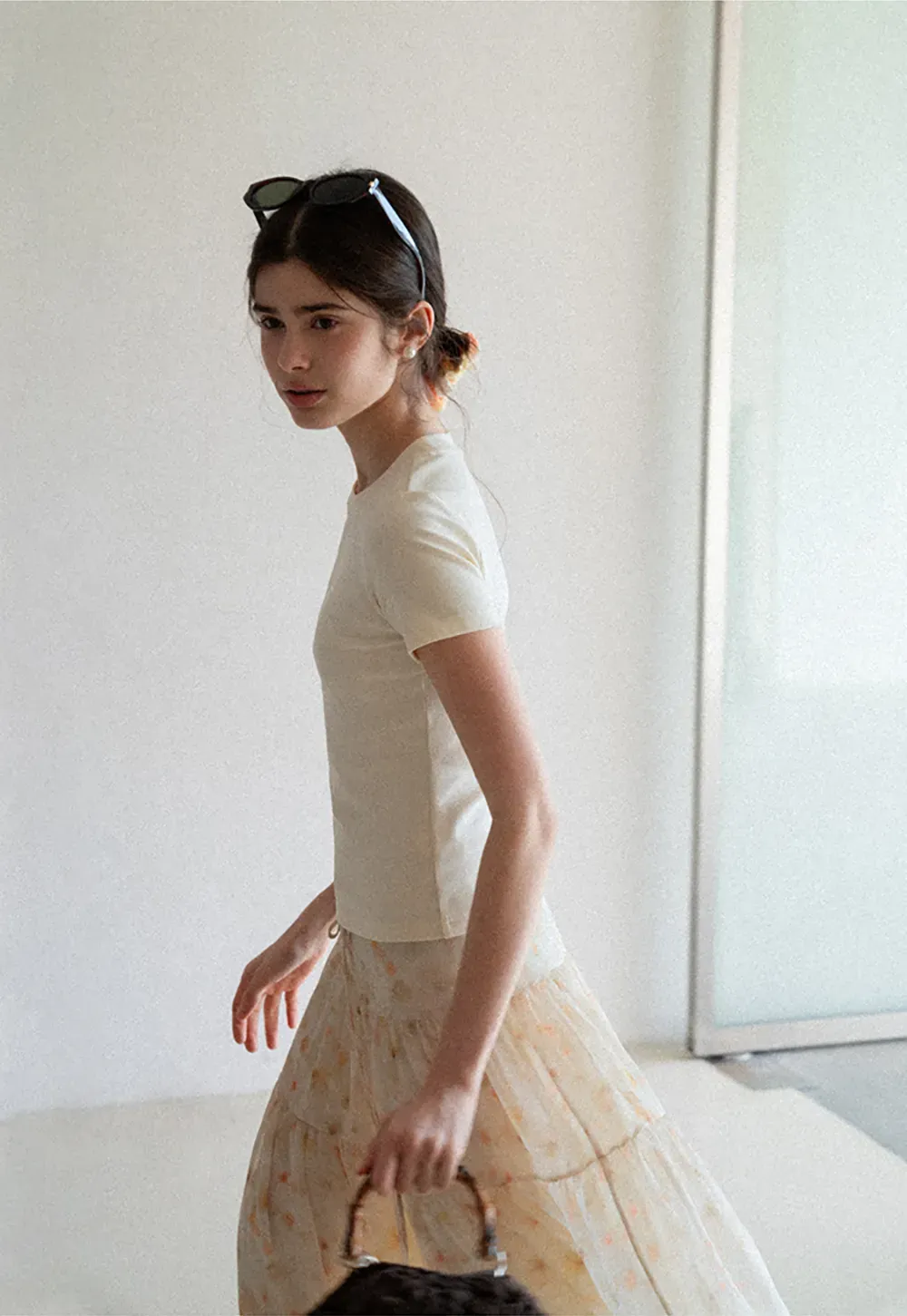 Short sleeve tshirt with lace back detail