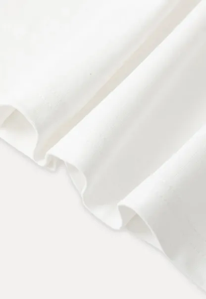 Floral Print Graphic Tee with Crew Neck and Short Sleeves