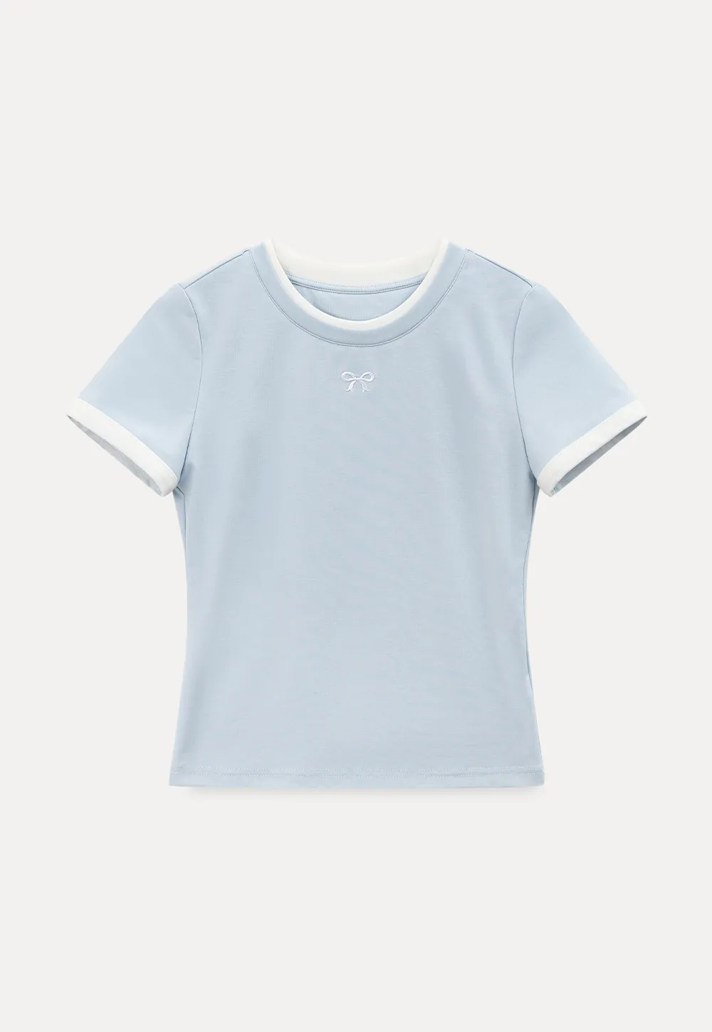 Short sleeve tshirt with embroidered bow detail