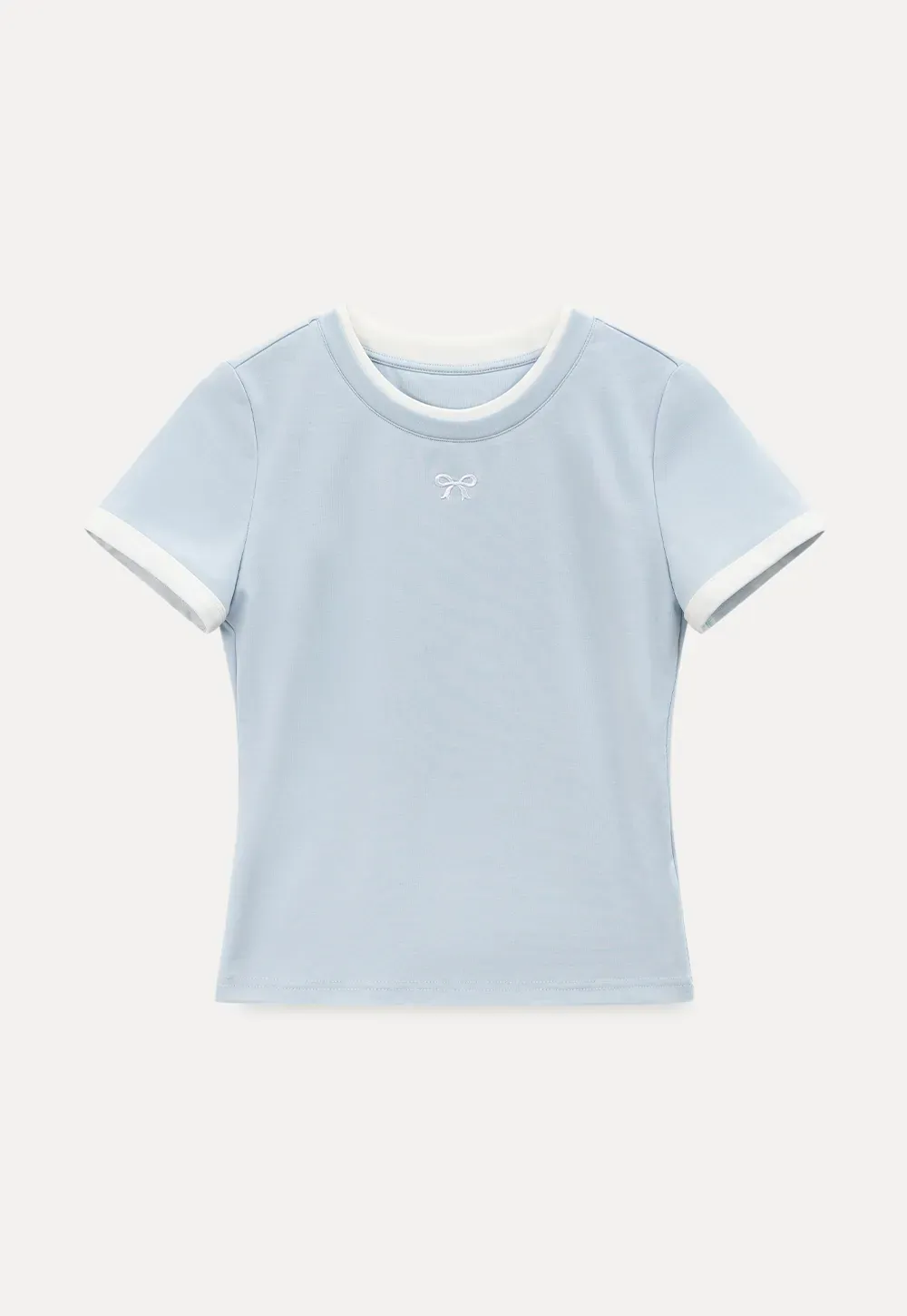 Short sleeve tshirt with embroidered bow detail