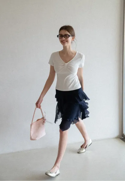 V neck short sleeve top with front knot detail