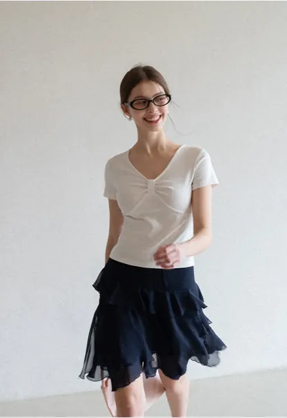 V neck short sleeve top with front knot detail