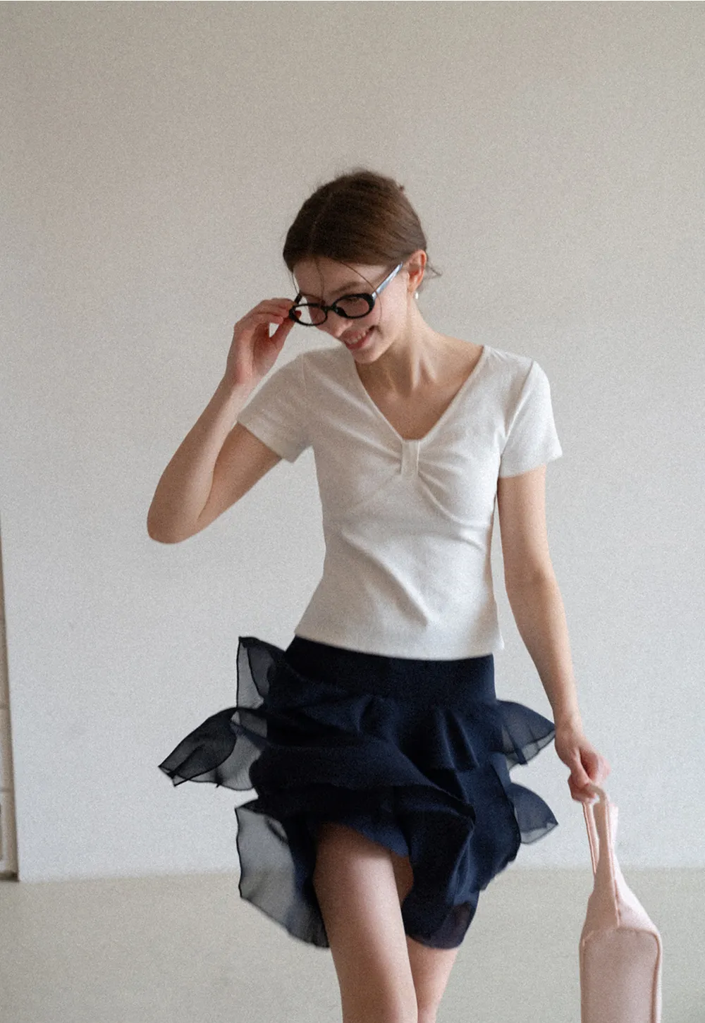 V neck short sleeve top with front knot detail