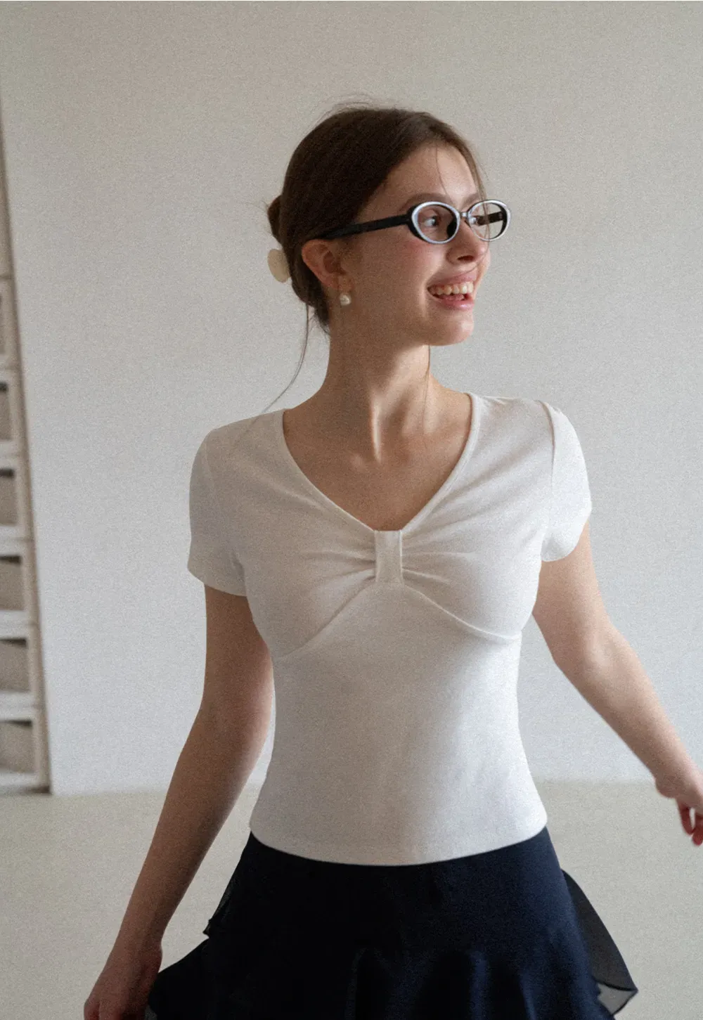 V neck short sleeve top with front knot detail