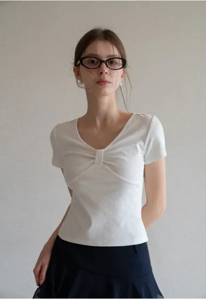 V neck short sleeve top with front knot detail
