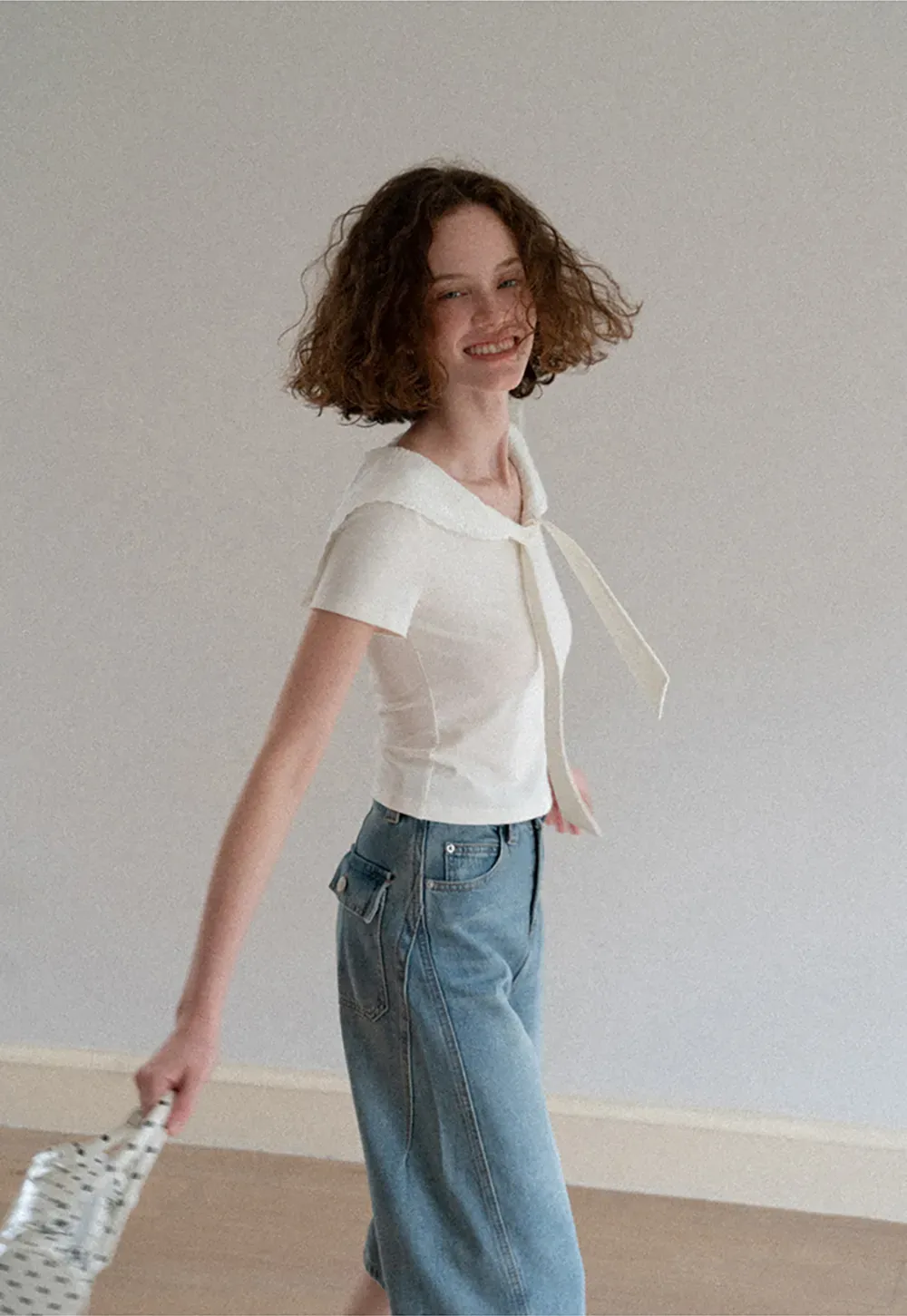 Scalloped Collar Tie Front Short Sleeve T Shirt