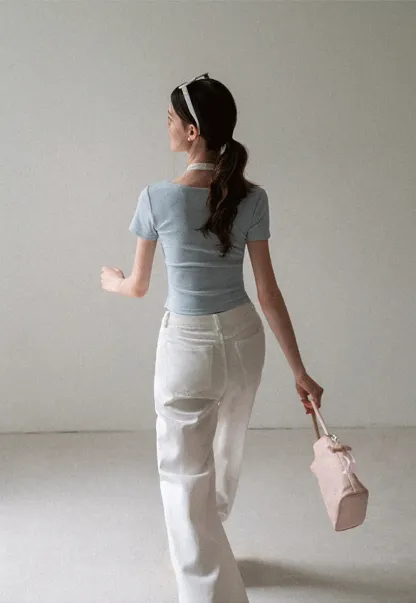 Front Knot Detail Cropped T Shirt