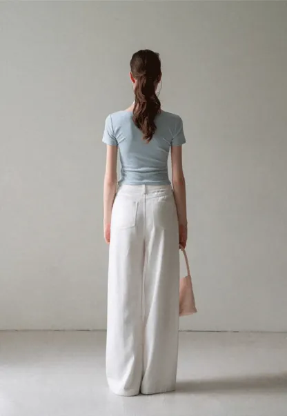 Front Knot Detail Cropped T Shirt