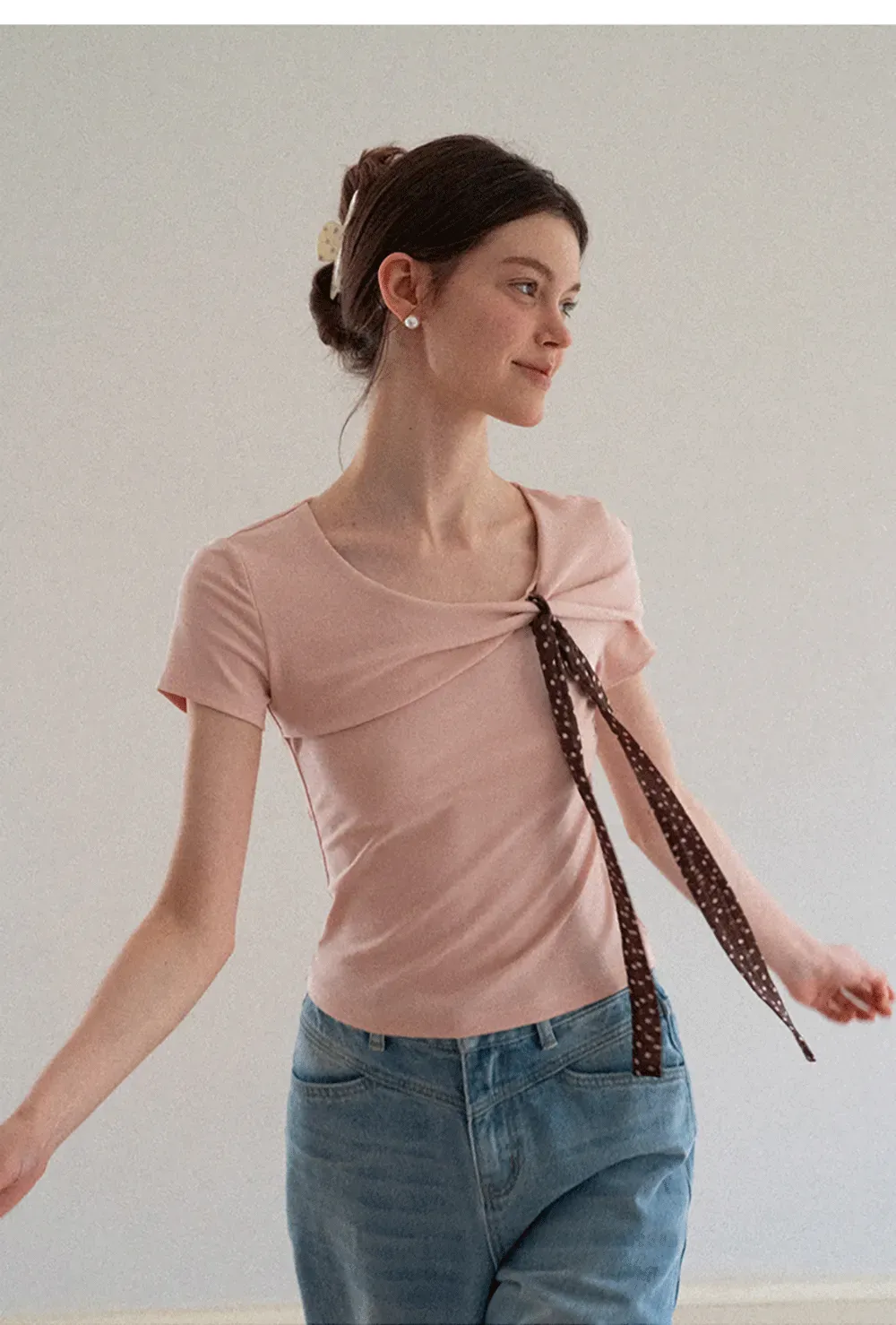 Twisted Knot Front Short Sleeve T Shirt