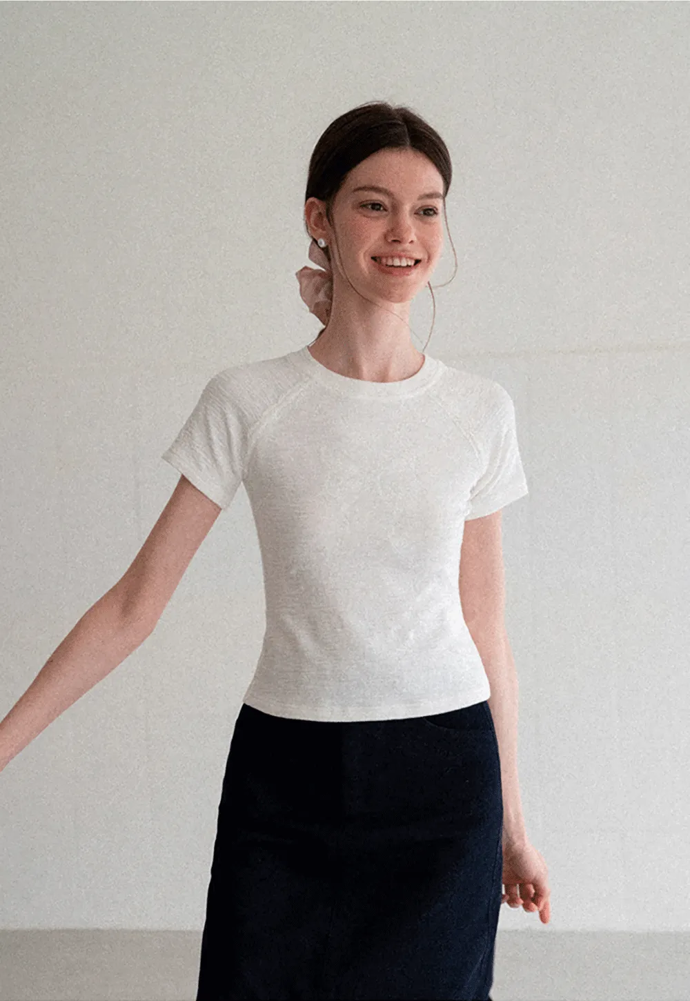 Embroidered Bow Detail Short Sleeve T Shirt