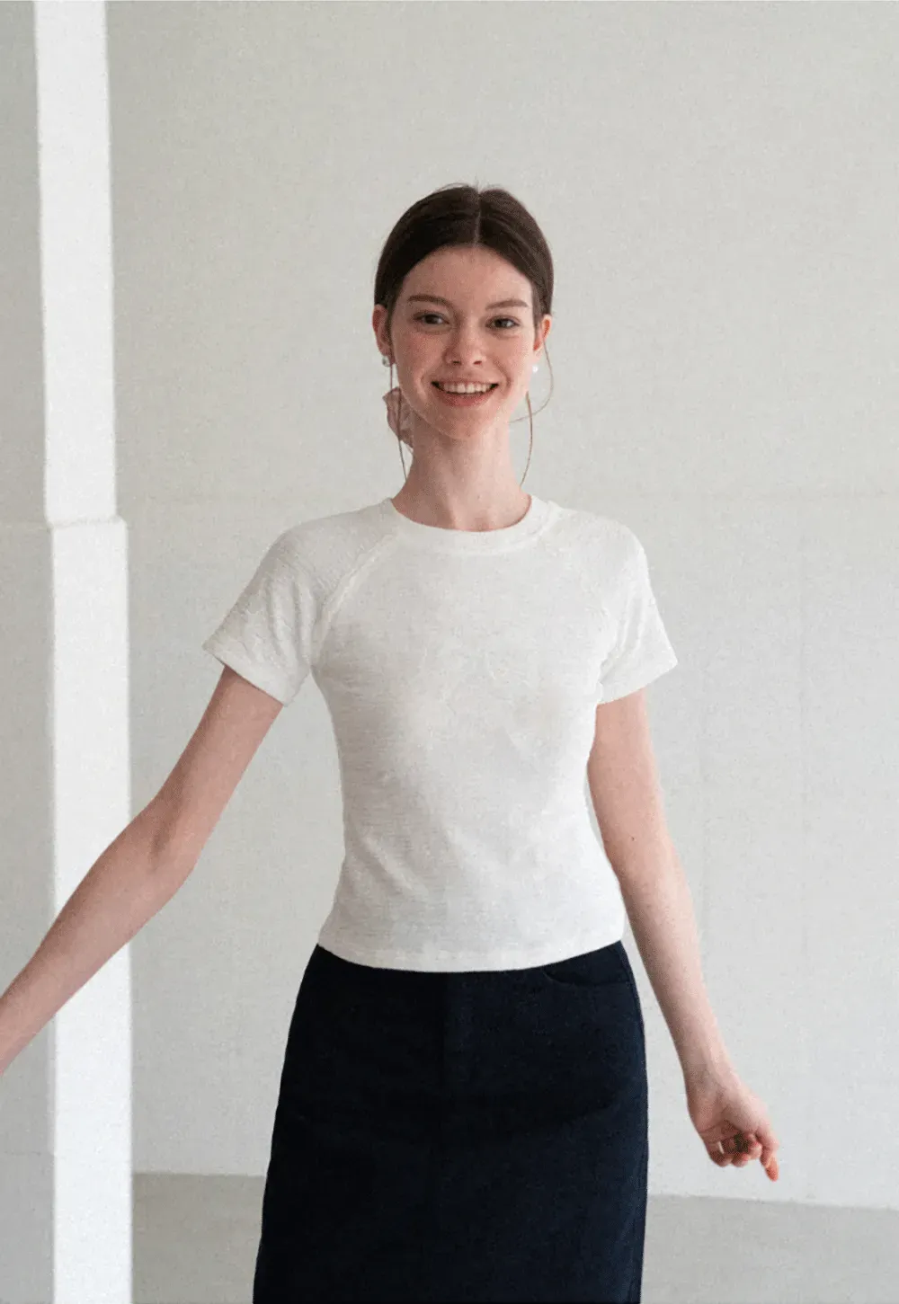 Embroidered Bow Detail Short Sleeve T Shirt