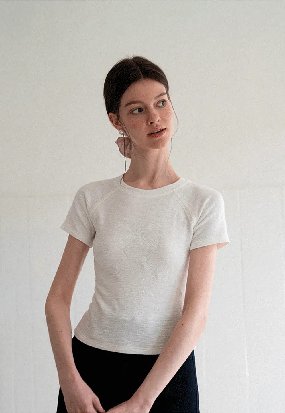 Embroidered Bow Detail Short Sleeve T Shirt
