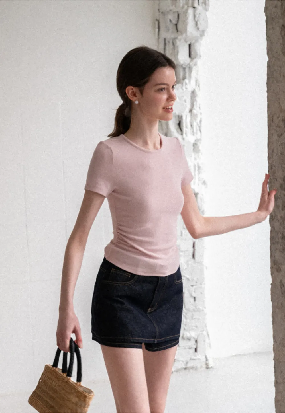 Fitted Crew Neck Short Sleeve T Shirt