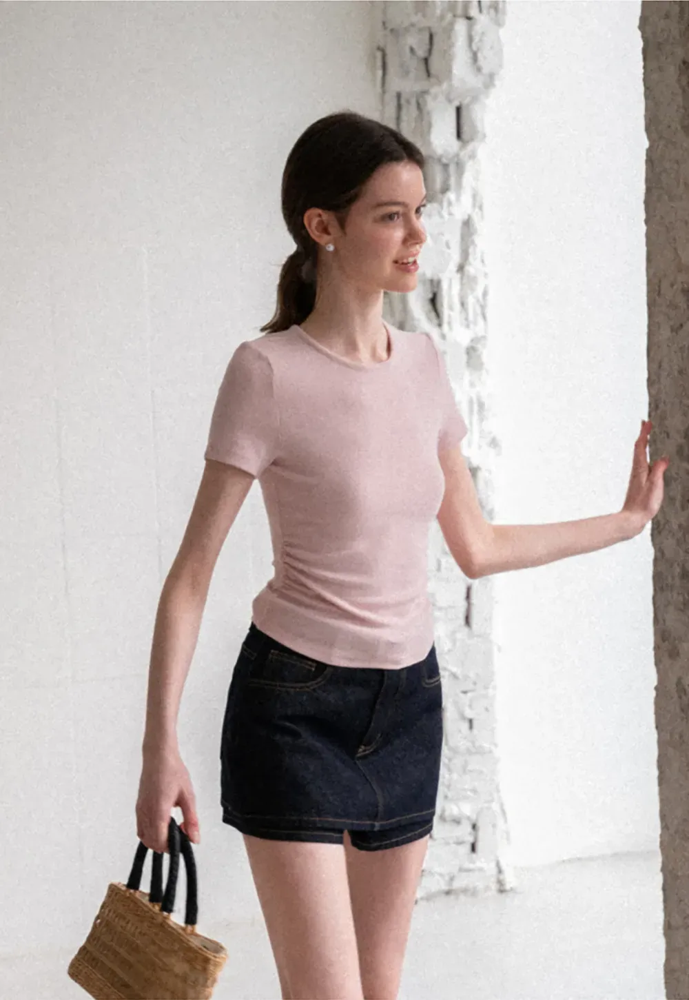 Fitted Crew Neck Short Sleeve T Shirt