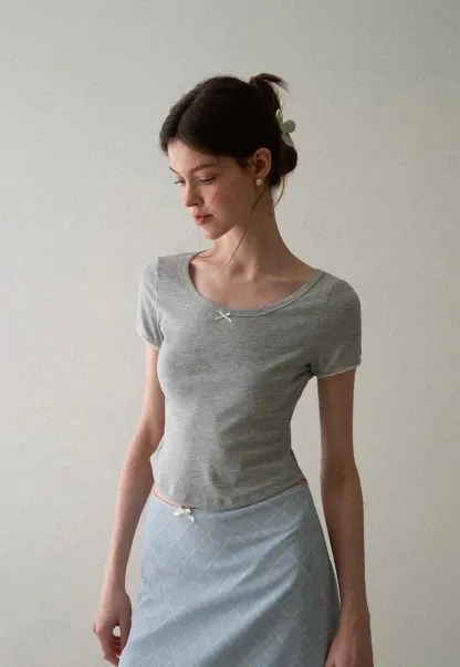 Cropped Ribbed Knit Short Sleeve T Shirt