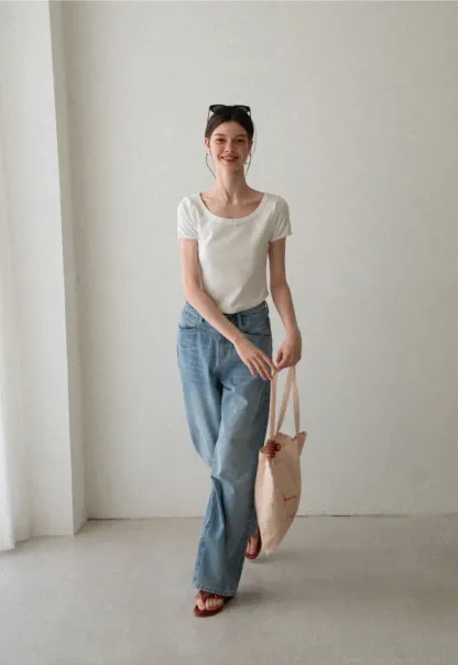 Cropped Ribbed Knit Short Sleeve T Shirt