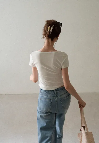 Cropped Ribbed Knit Short Sleeve T Shirt