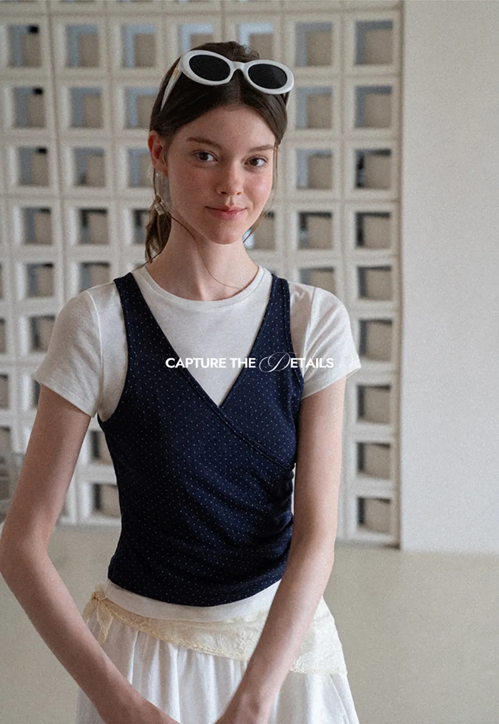 V Neck Sleeveless Top With Polka Dot Pattern