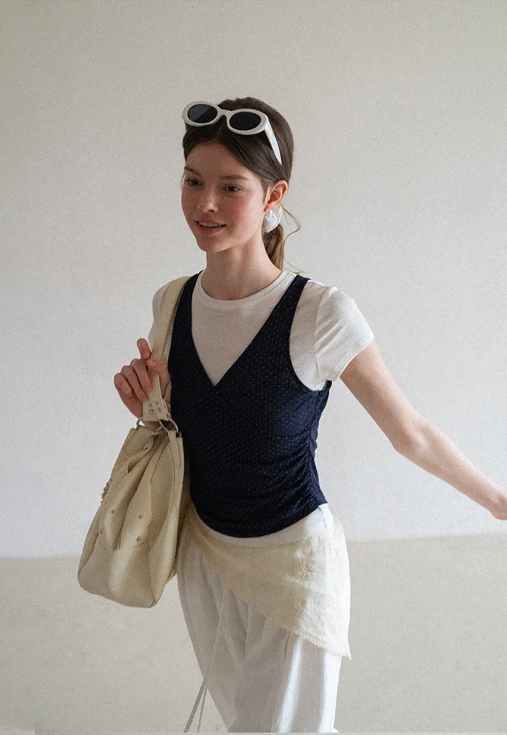V Neck Sleeveless Top With Polka Dot Pattern