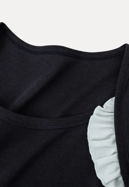 Ruffle Trim Short Sleeve Fitted Top