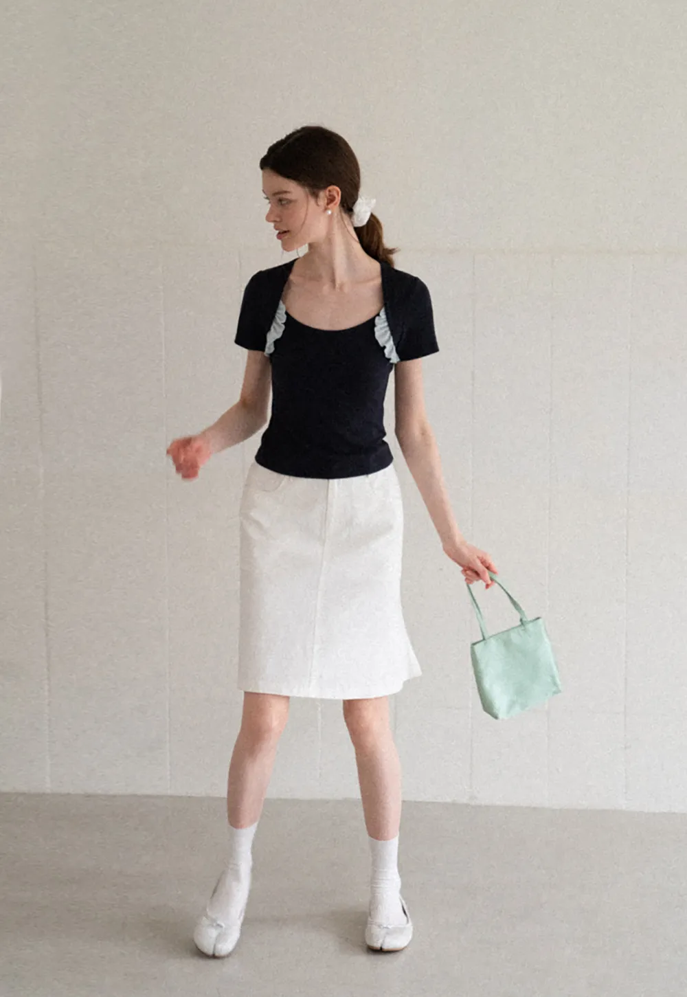 Ruffle Trim Short Sleeve Fitted Top