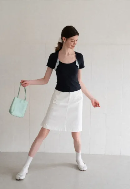 Ruffle Trim Short Sleeve Fitted Top