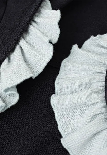 Ruffle Trim Short Sleeve Fitted Top