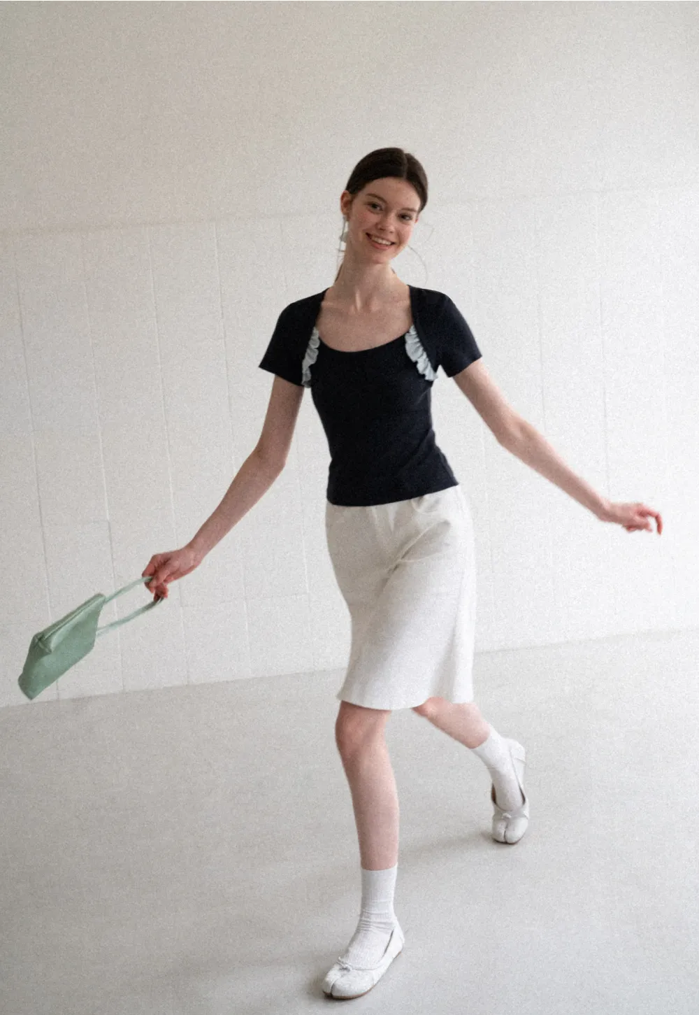 Ruffle Trim Short Sleeve Fitted Top