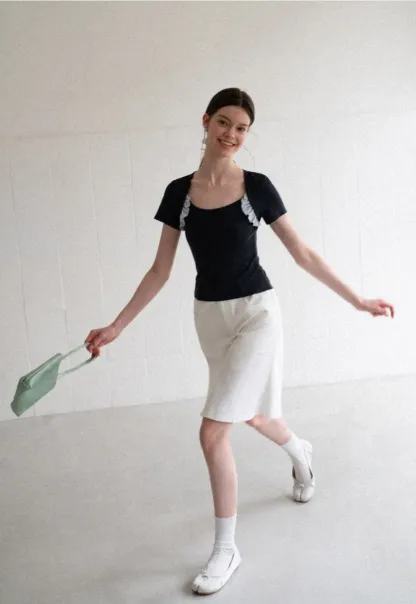 Ruffle Trim Short Sleeve Fitted Top