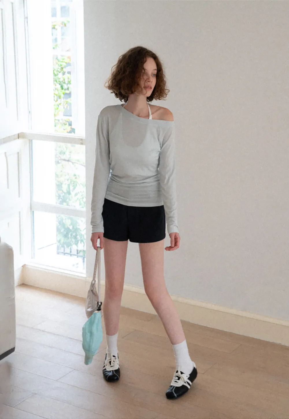 Asymmetrical One Shoulder Long Sleeve Top
