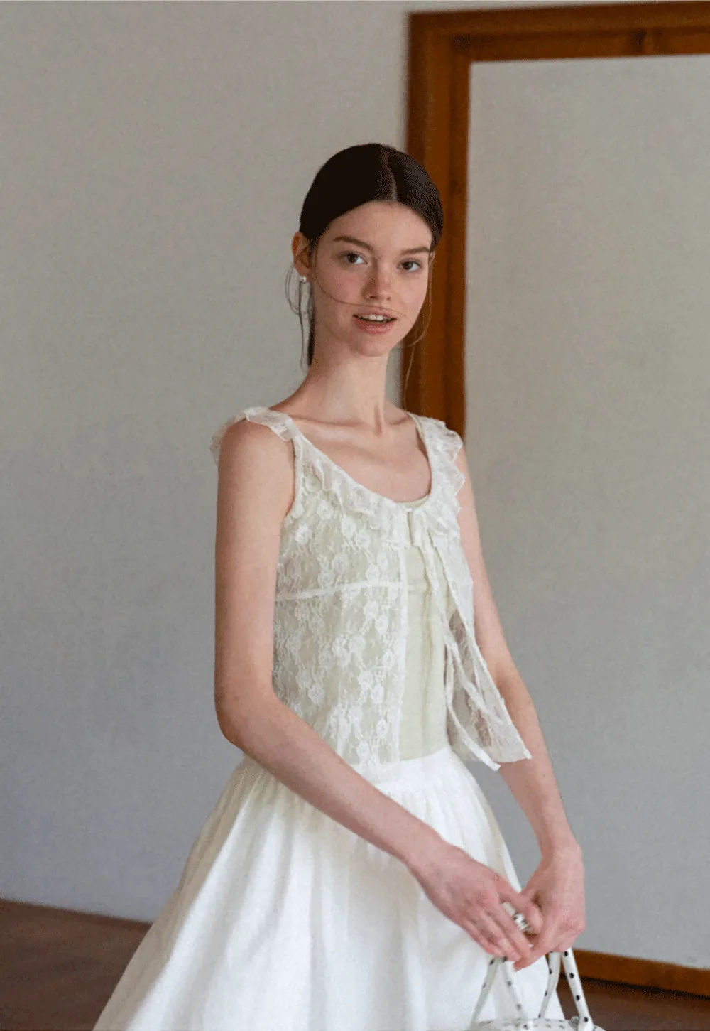 Lace Trim Ruffled Sleeveless Blouse With Tank Top Set