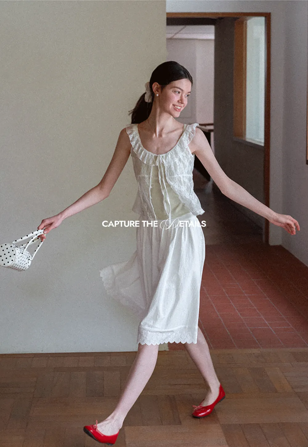 Lace Trim Ruffled Sleeveless Blouse With Tank Top Set