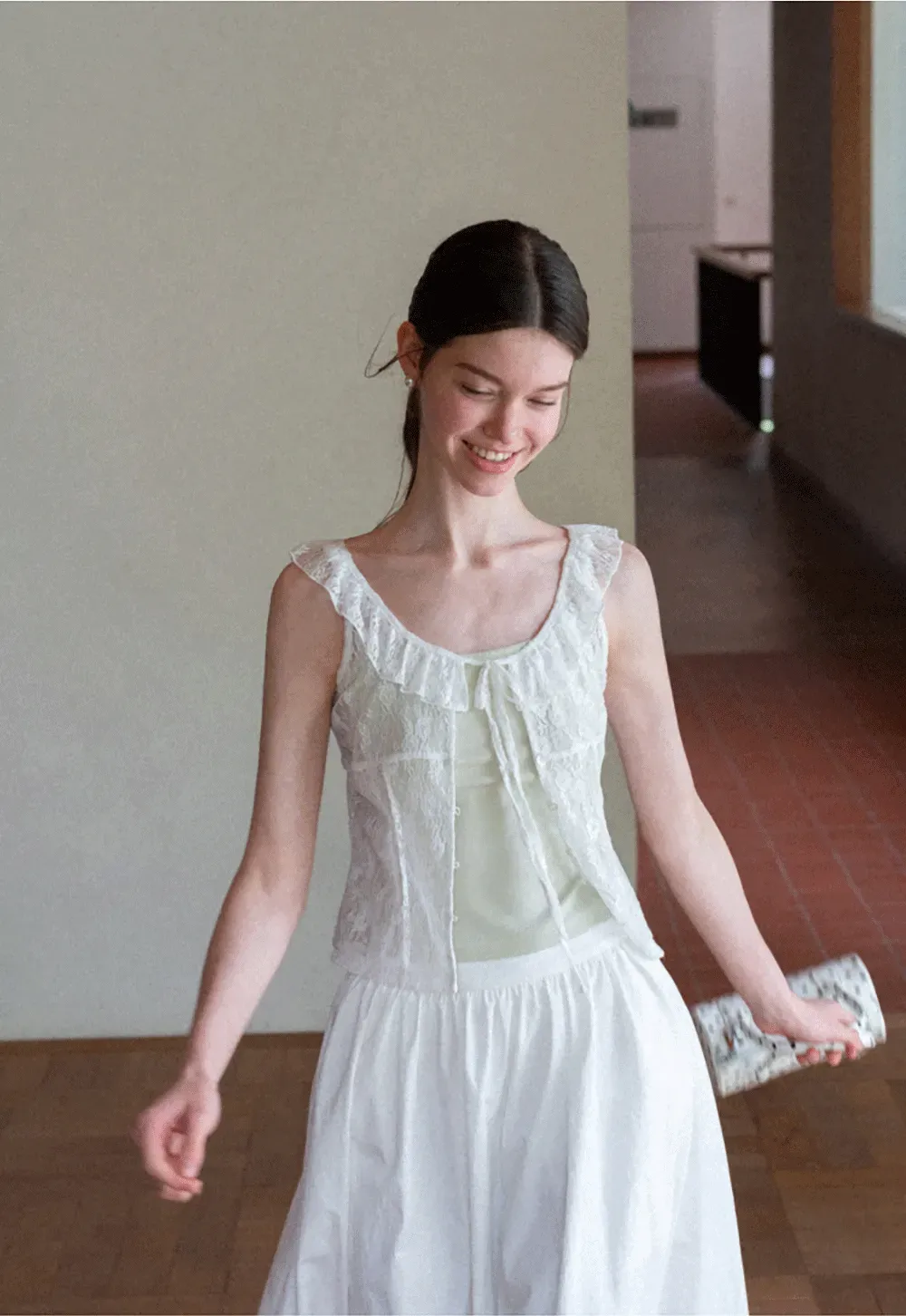 Lace Trim Ruffled Sleeveless Blouse With Tank Top Set