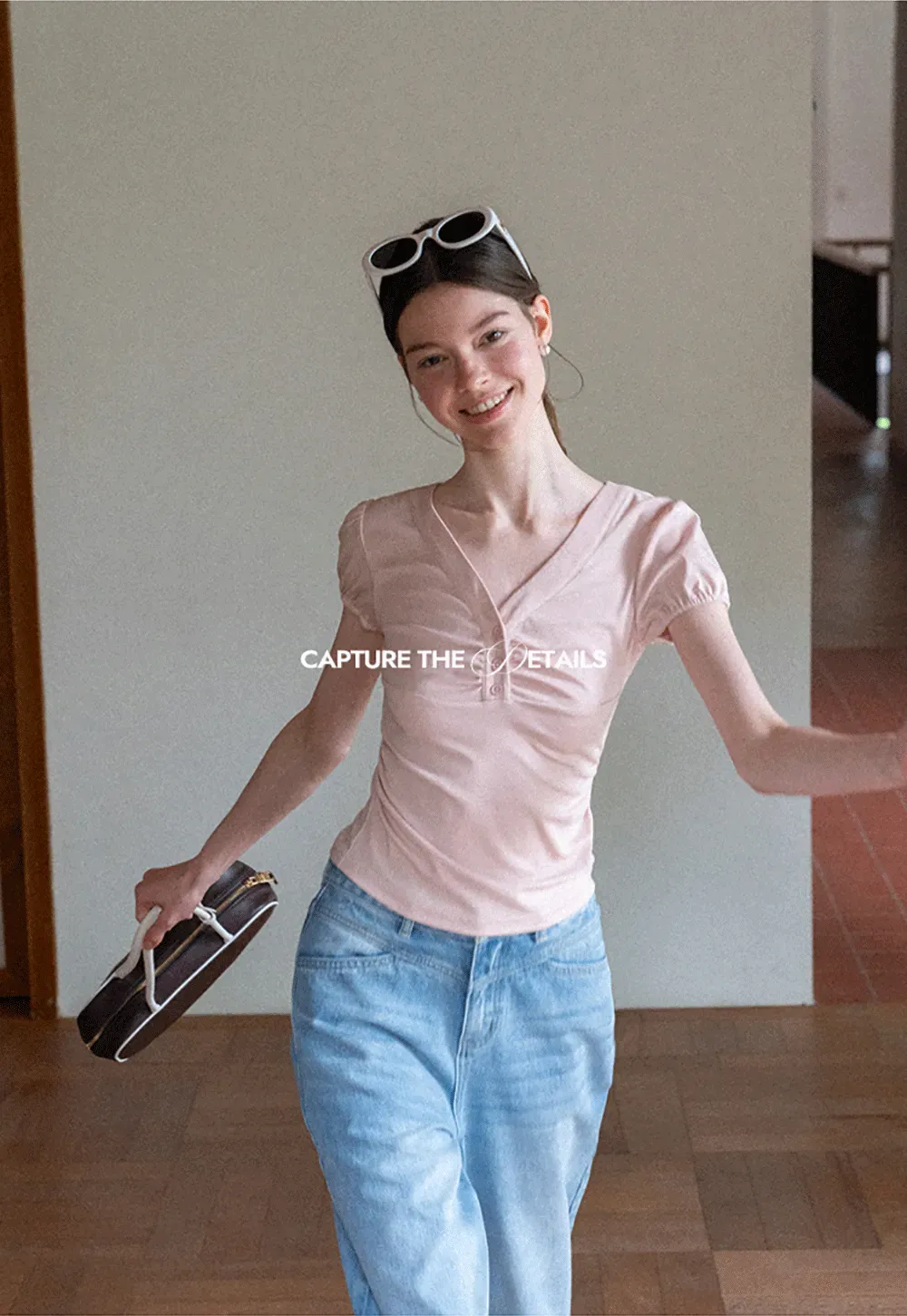 V Neck Puff Sleeve Fitted T Shirt