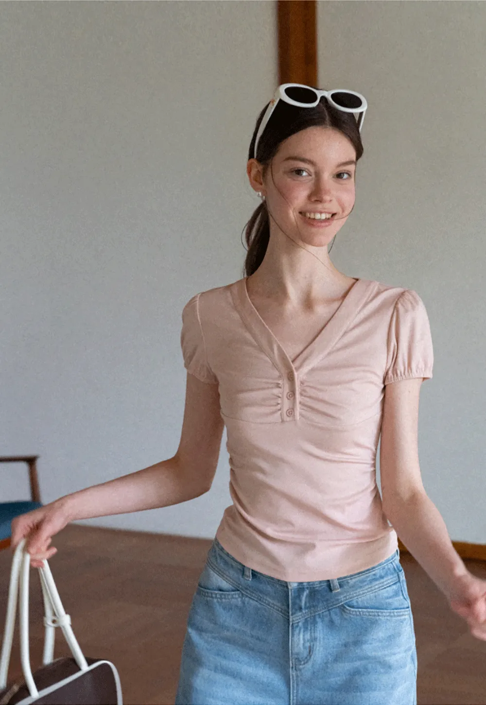 V Neck Puff Sleeve Fitted T Shirt