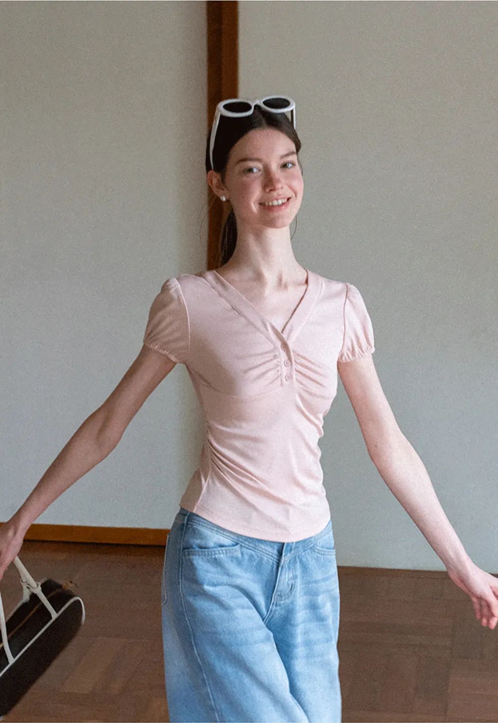 V Neck Puff Sleeve Fitted T Shirt