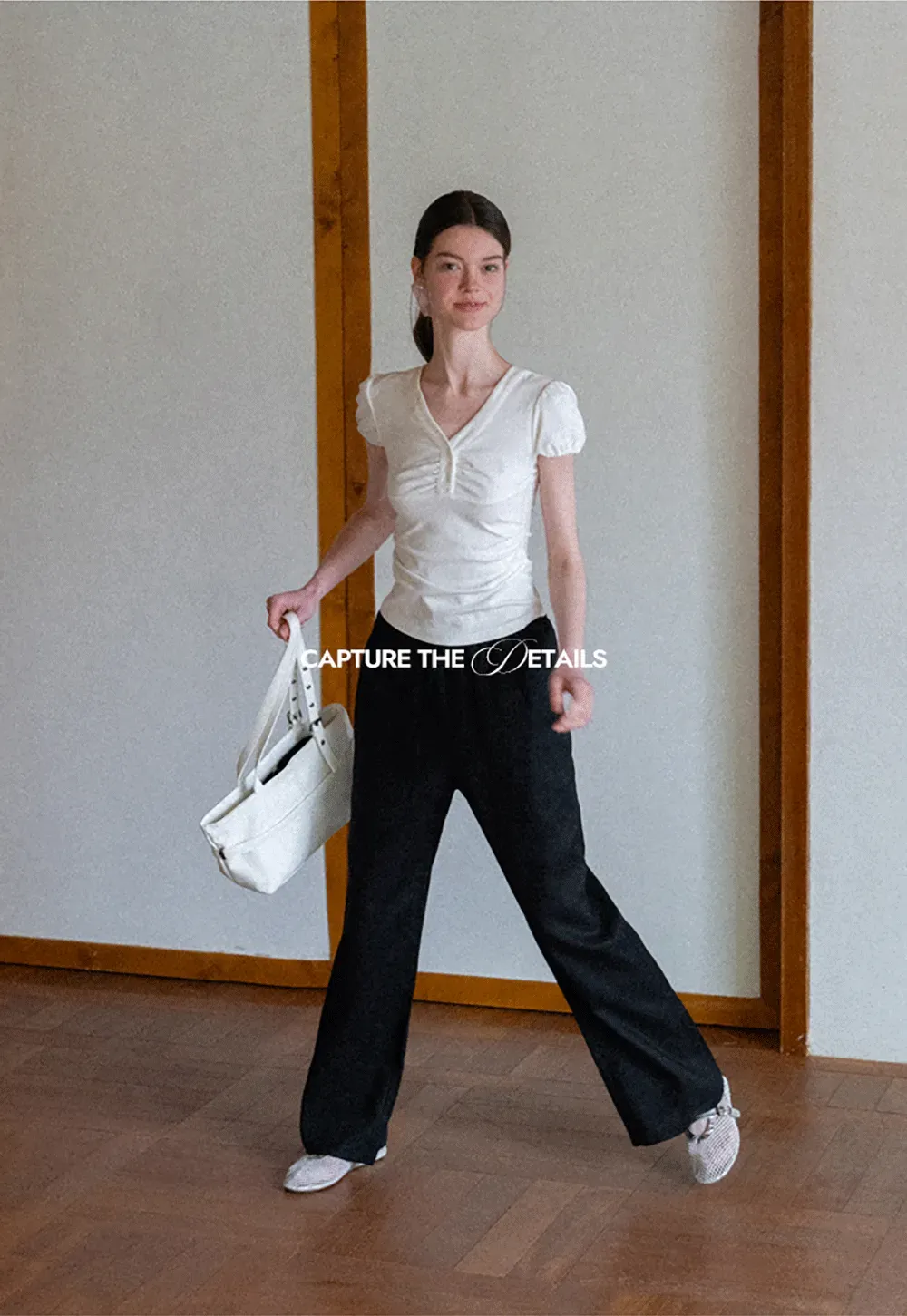 V Neck Puff Sleeve Fitted T Shirt
