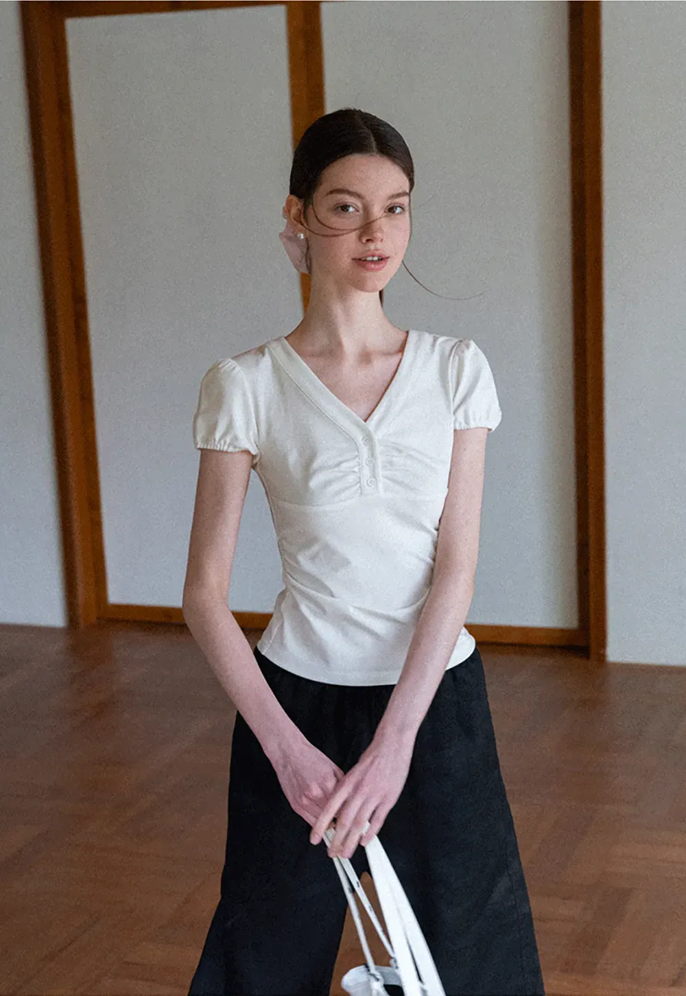 V Neck Puff Sleeve Fitted T Shirt